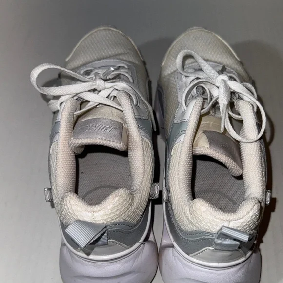 Nike Cream and White Women's Sneakers - Picture 3 of 5